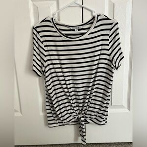 Black/White Stripe Knot Tee